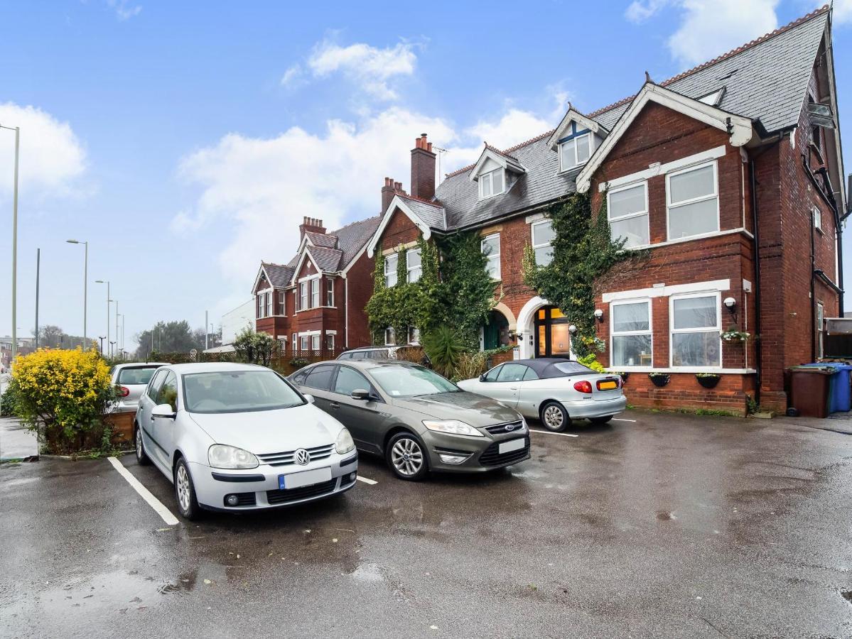 Airport Lodge Farnborough  Esterno foto